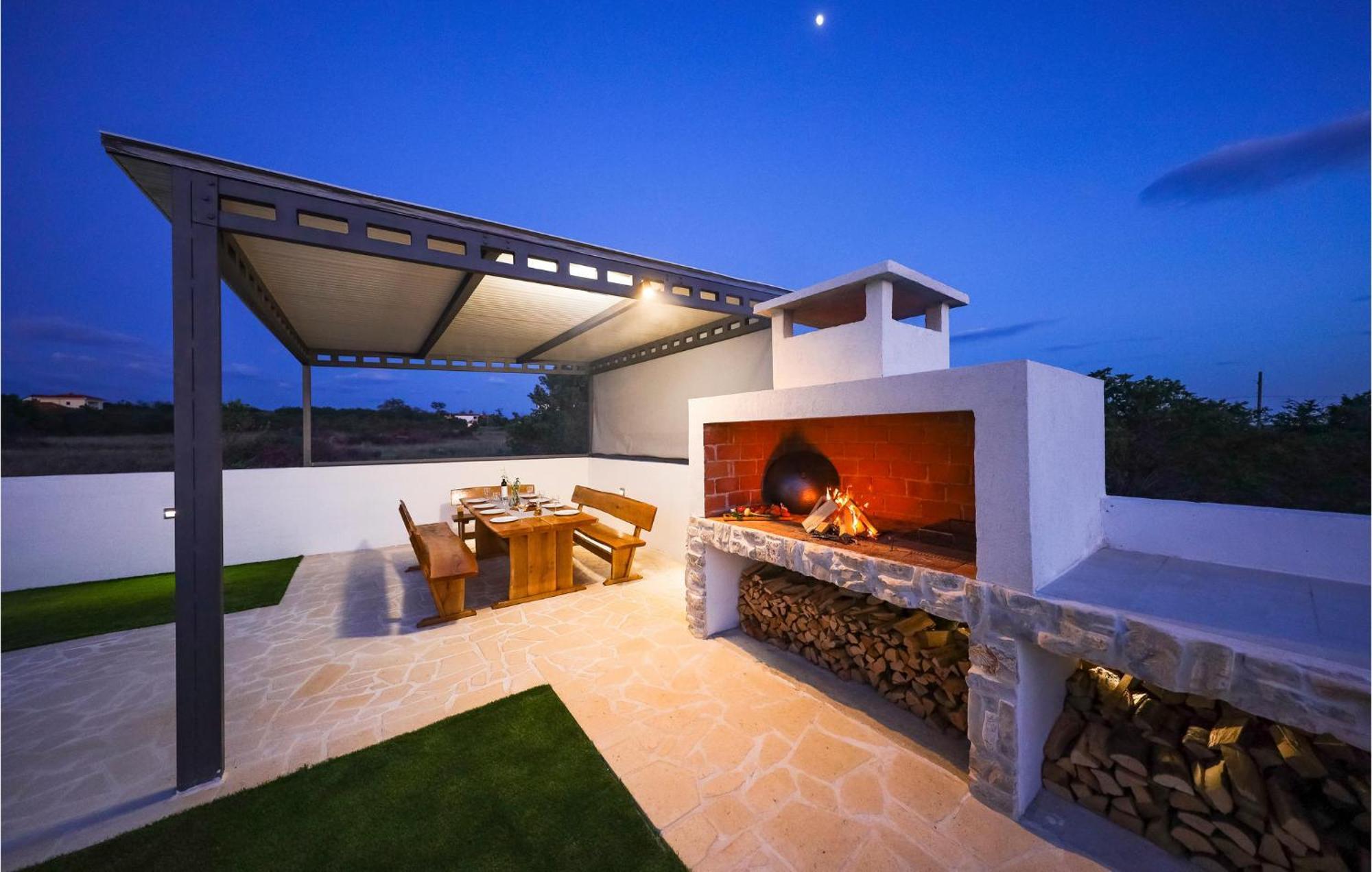 Stunning Home In Vrsi With Kitchen Luaran gambar