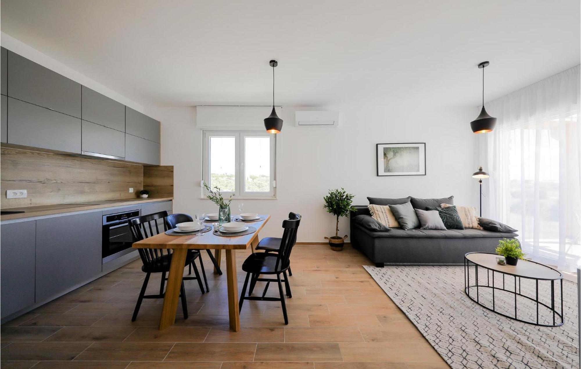 Stunning Home In Vrsi With Kitchen Luaran gambar